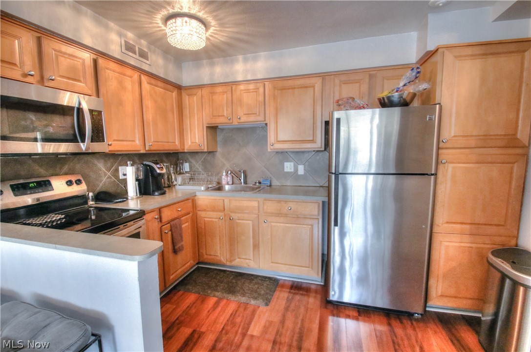 Envoy Condo - Residential