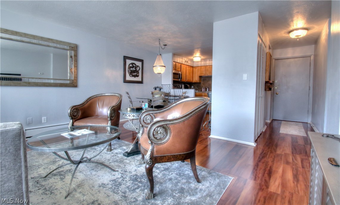 Envoy Condo - Residential