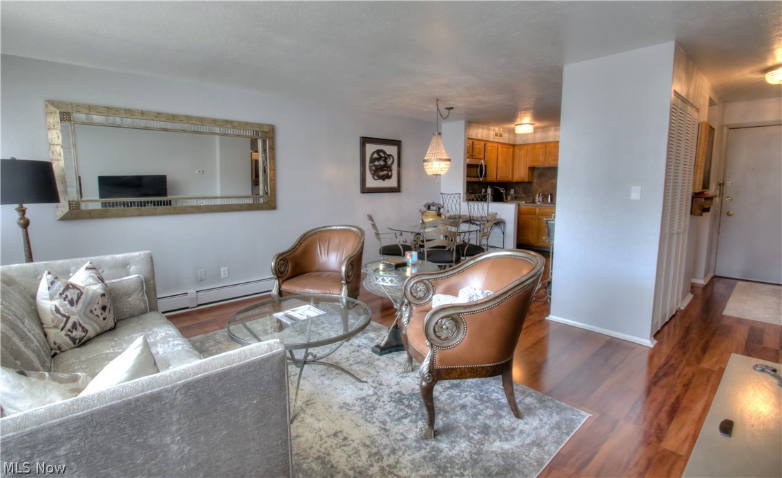 Envoy Condo - Residential