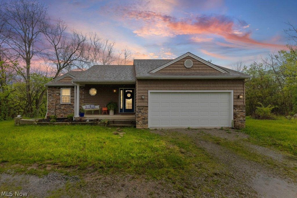 Photo of 14002 Diagonal Road, LaGrange, OH 44050 (MLS # 5205551)