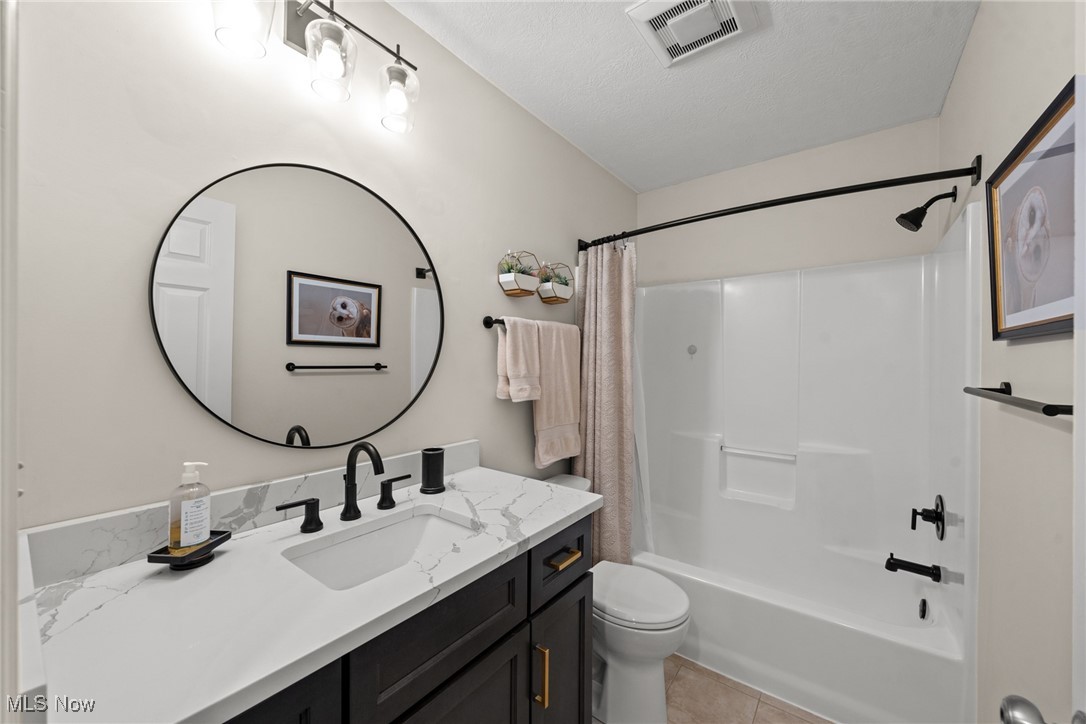 4803 Heights Drive, Stow, Ohio image 28
