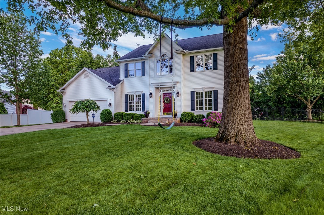 4803 Heights Drive, Stow, Ohio image 2