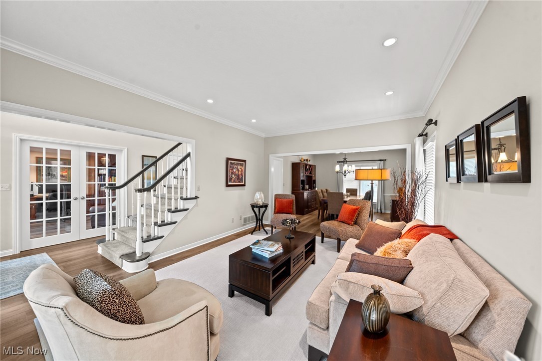 4803 Heights Drive, Stow, Ohio image 22