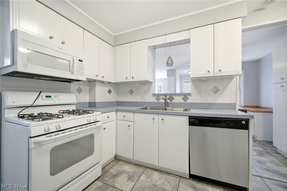 Heister Ctr Green Cos Ctr Gre - Residential