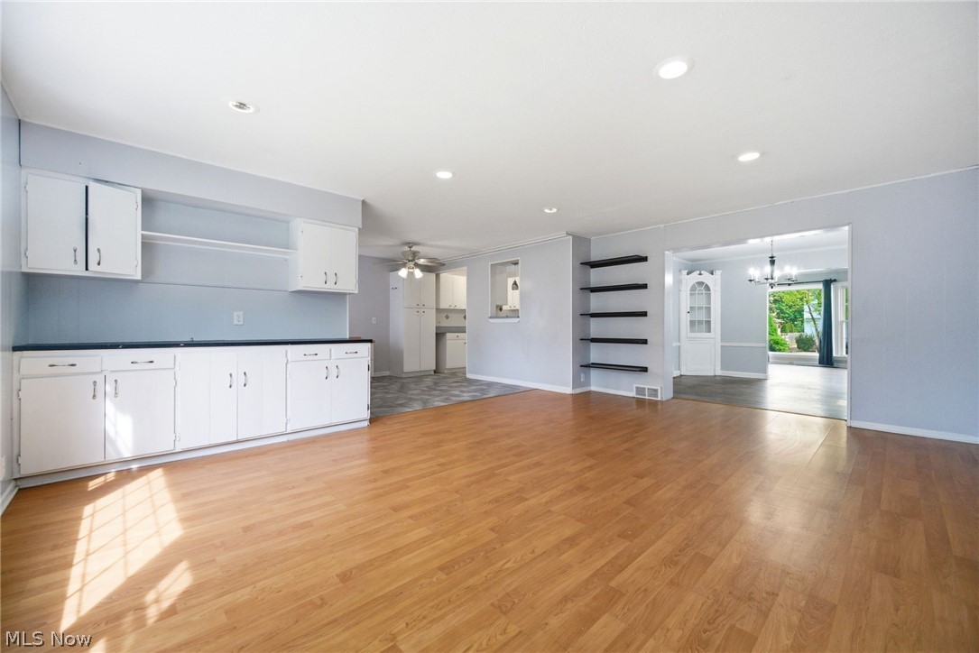 Heister Ctr Green Cos Ctr Gre - Residential