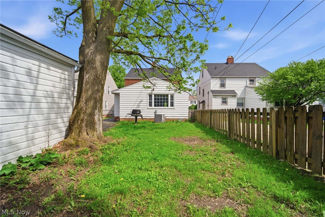 Heister Ctr Green Cos Ctr Gre - Residential