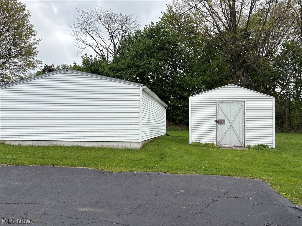 Village/Mineral Rdg - Residential