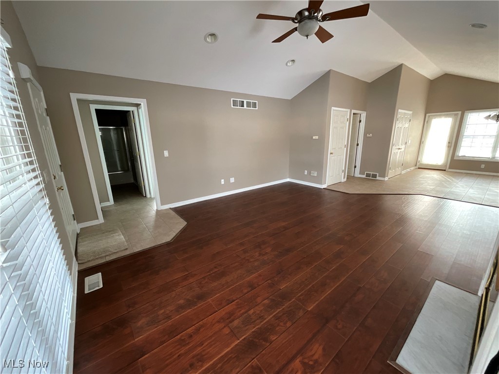 Woodland Trail Vls 01 Un 25 - Residential