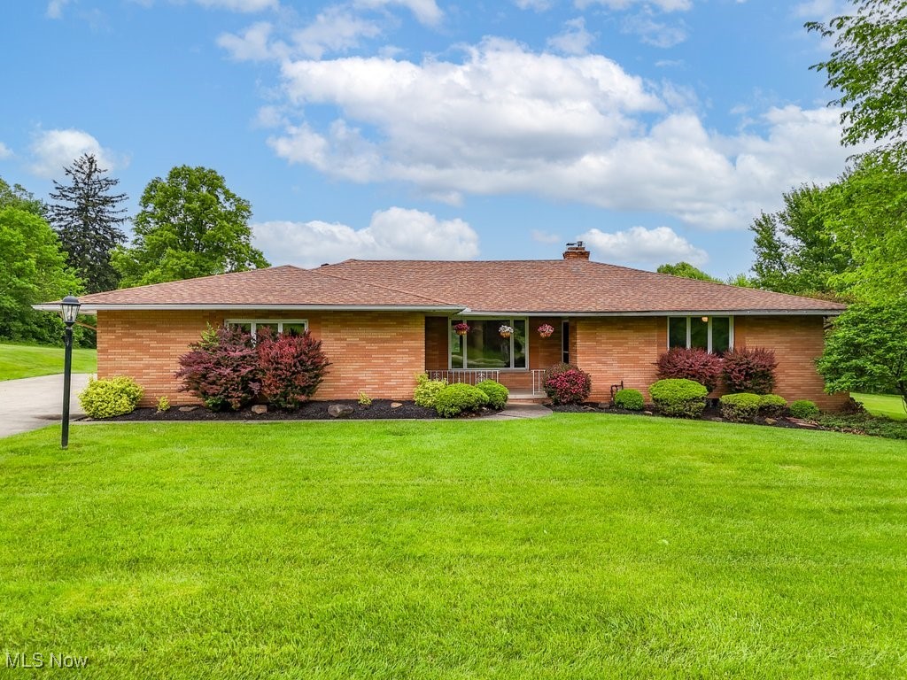 8009 Brookside Road, Independence, Ohio image 1