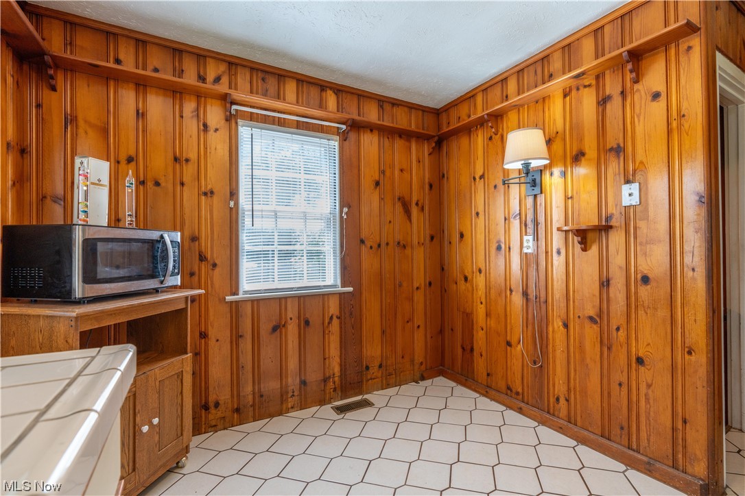 Nesmith Lake Heights - Residential