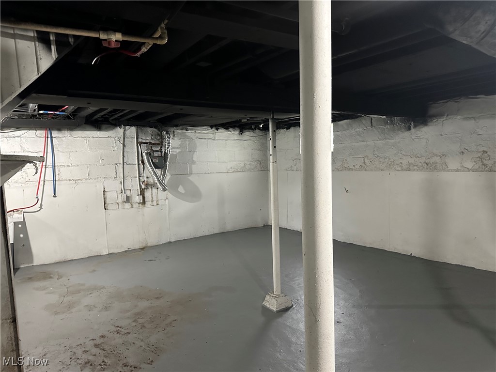 Voris - Residential Lease