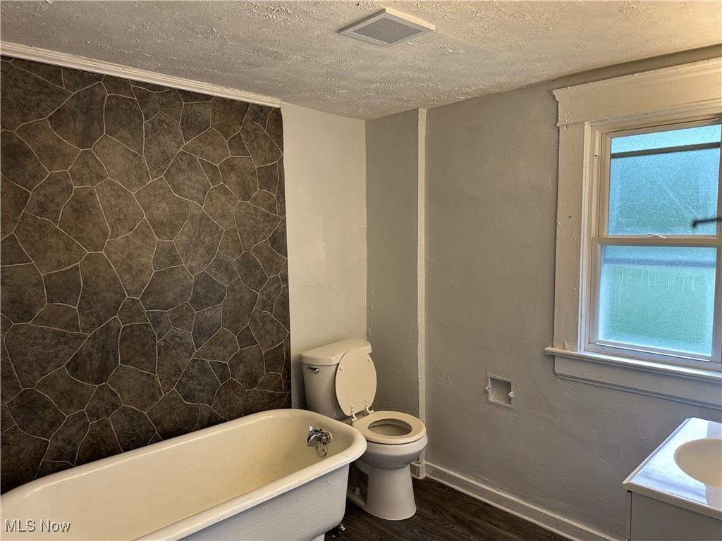 Voris - Residential Lease