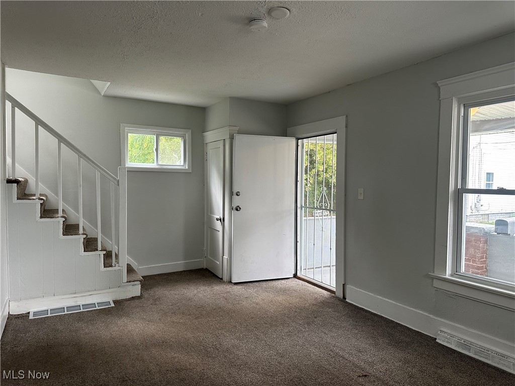Voris - Residential Lease