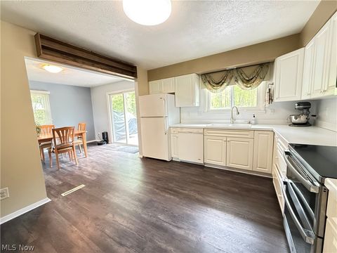Tiny photo for 10239 Mulberry Road, Chardon, OH 44024 (MLS # 5198829)