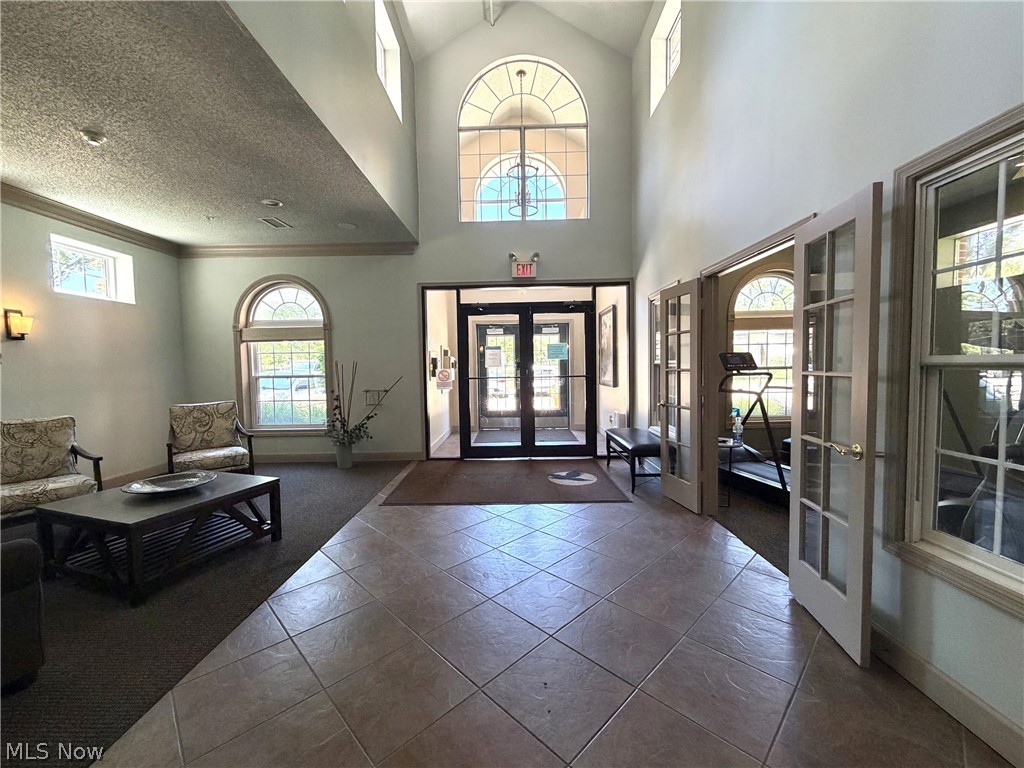 Fox Hollow at Woodhawk - Residential