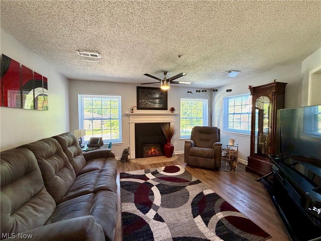Photo of 180 Fox Hollow Drive #101, Mayfield Heights, OH 44124 (MLS # 5214981)