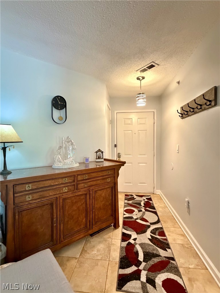 Fox Hollow at Woodhawk - Residential