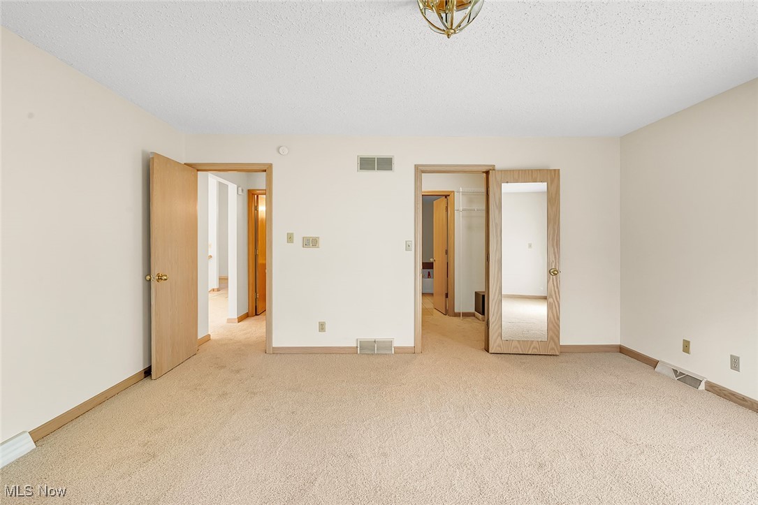 Talsman Condo - Residential