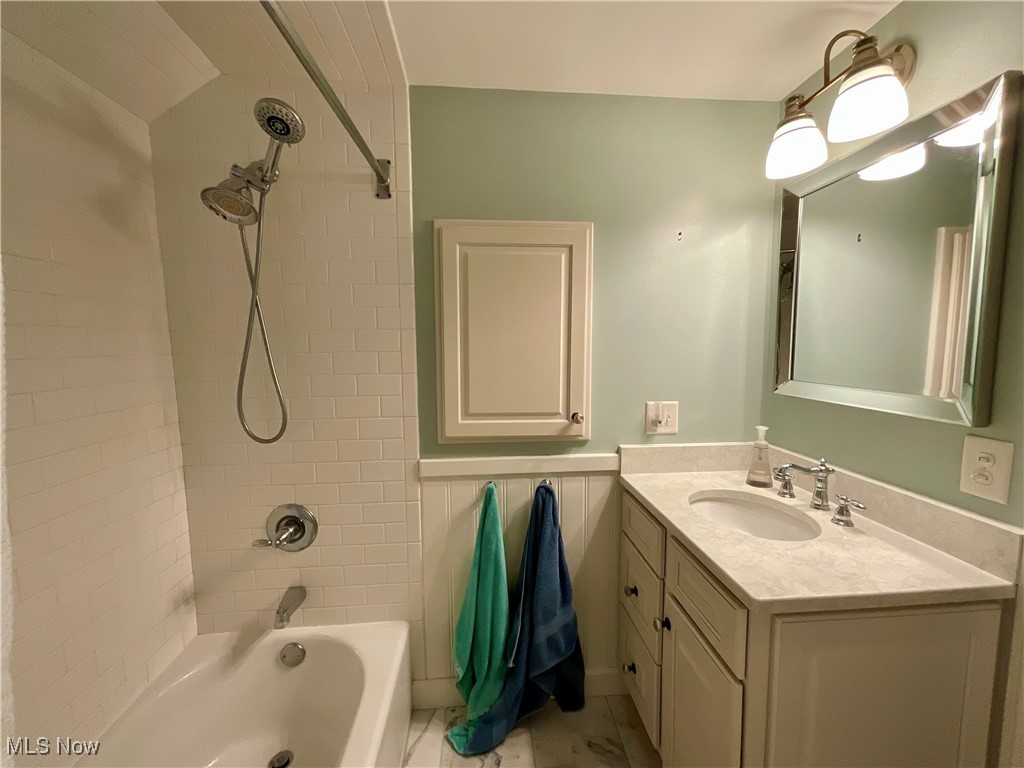 Kirkland Woods - Residential