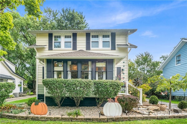 1563 COMMODORE RD, CLEVELAND, OH 44124 - Image 1626577d821ccf8e6e1142e8fa145b6f/1667142984