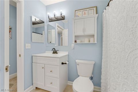 Tiny photo for 798 Pipes Court #1605, Northfield, OH 44067 (MLS # 5188115)