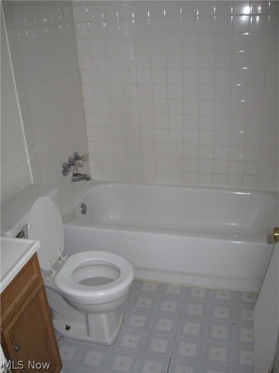 Lost Nation North Condo - Residential Lease