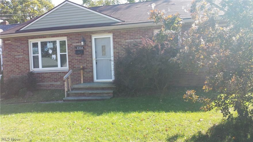 Charming brick ranch home located on the southeastern end of Akron, close to shopping, parks, major roadways, Akron Fulton International Airport and even Springfield Lake. Home has a lot of great features, including three bright bedrooms, two full bathrooms, a kitchen with ample storage space, and a great backyard with a gazebo. Come see the possibilities today!