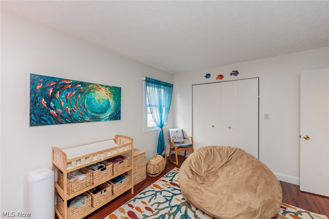 Wood Acres - Residential