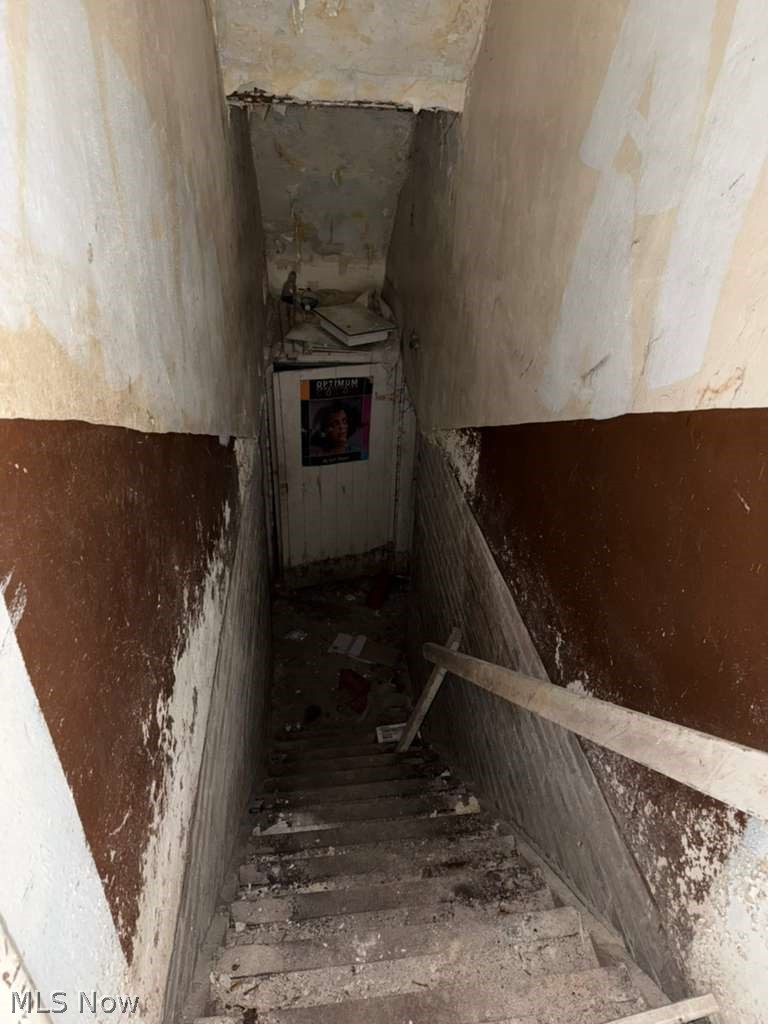 Stanley Heights - Commercial Sale