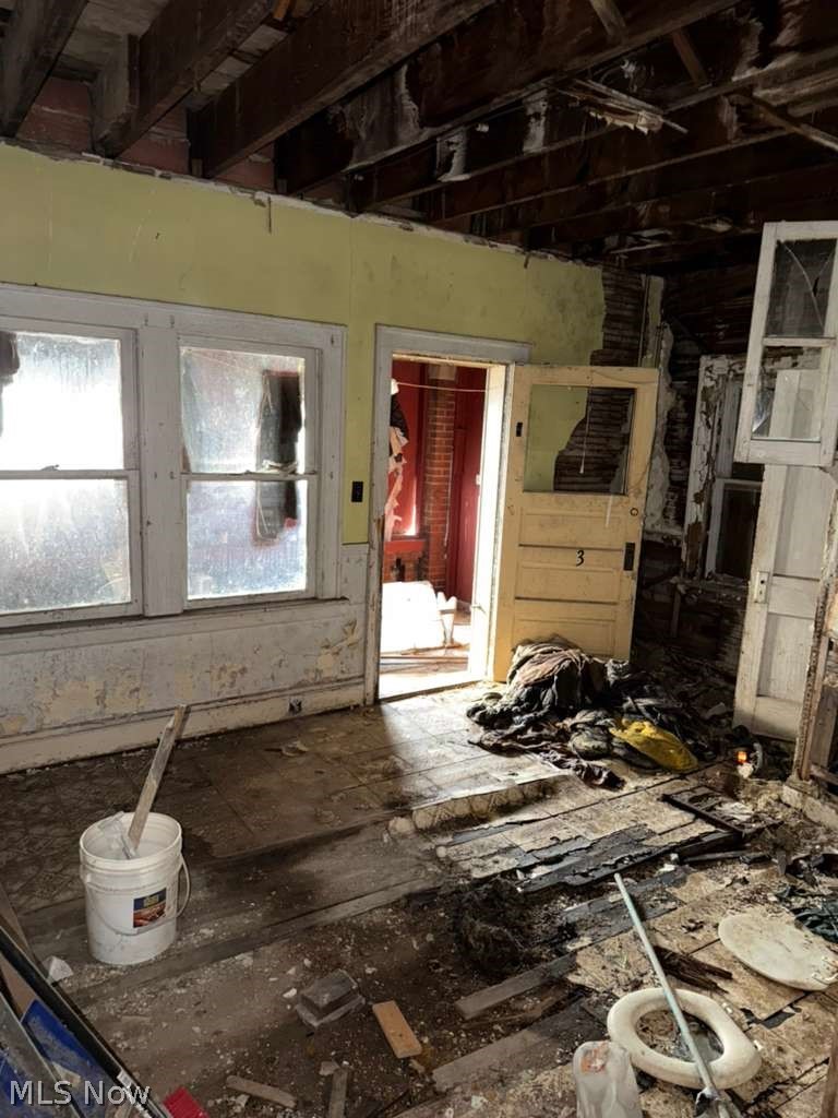 Stanley Heights - Commercial Sale