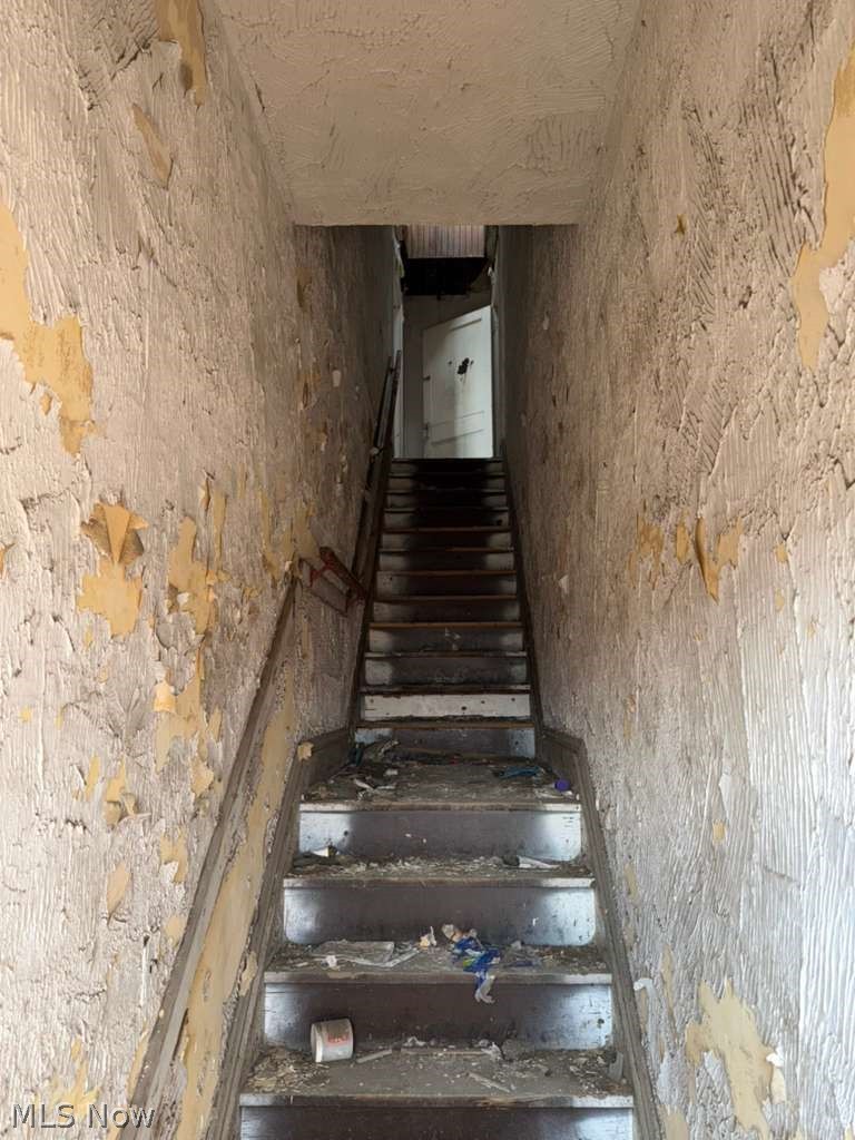 Stanley Heights - Commercial Sale