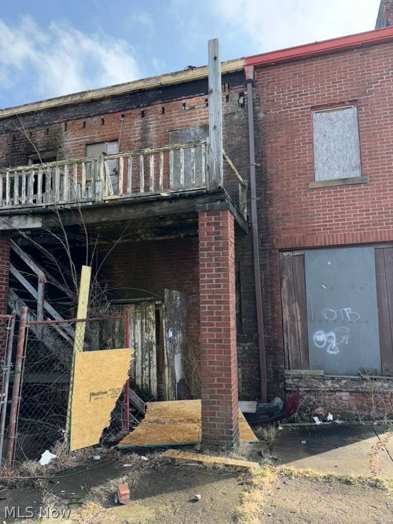 Stanley Heights - Commercial Sale