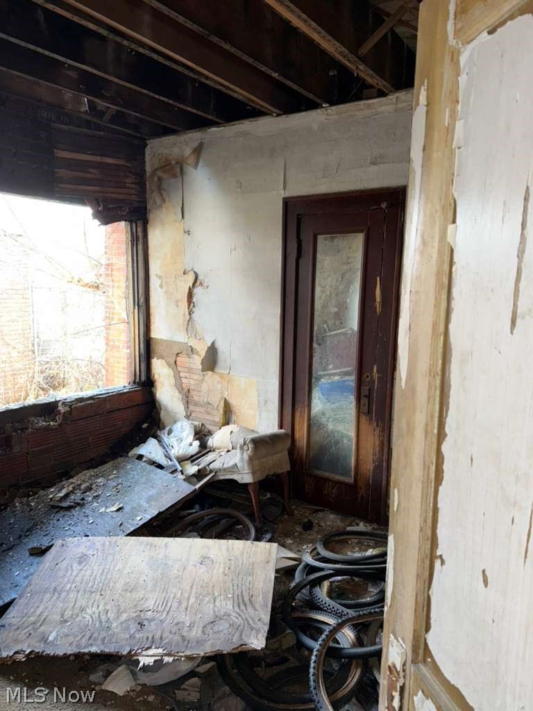 Stanley Heights - Commercial Sale