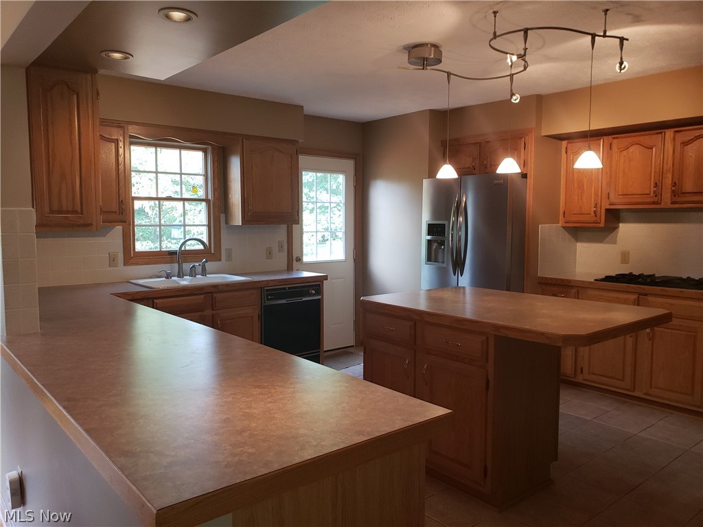 Stillmeadow Estates #7 - Residential