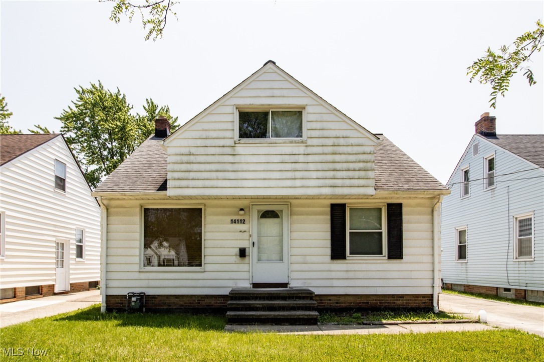 ATTENTION INVESTORS! This tenant-occupied single-family home features 3 bedrooms, 2 bathrooms, and a 1-car garage. Lease in place until August 2025 with a current monthly rental income of $1,125. Property offers a large yard and covered patio, conveniently located near I-271 and I-480 for easy access. Property management is already in place with the option to continue, making this a truly hands-off, turnkey investment opportunity!