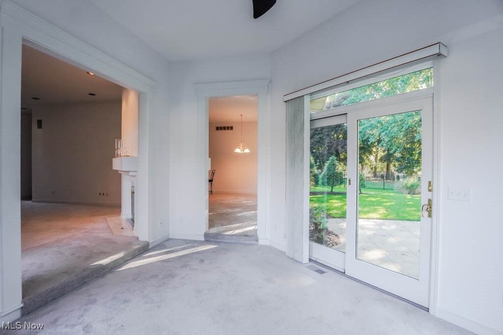 Bob-O-Link - Residential