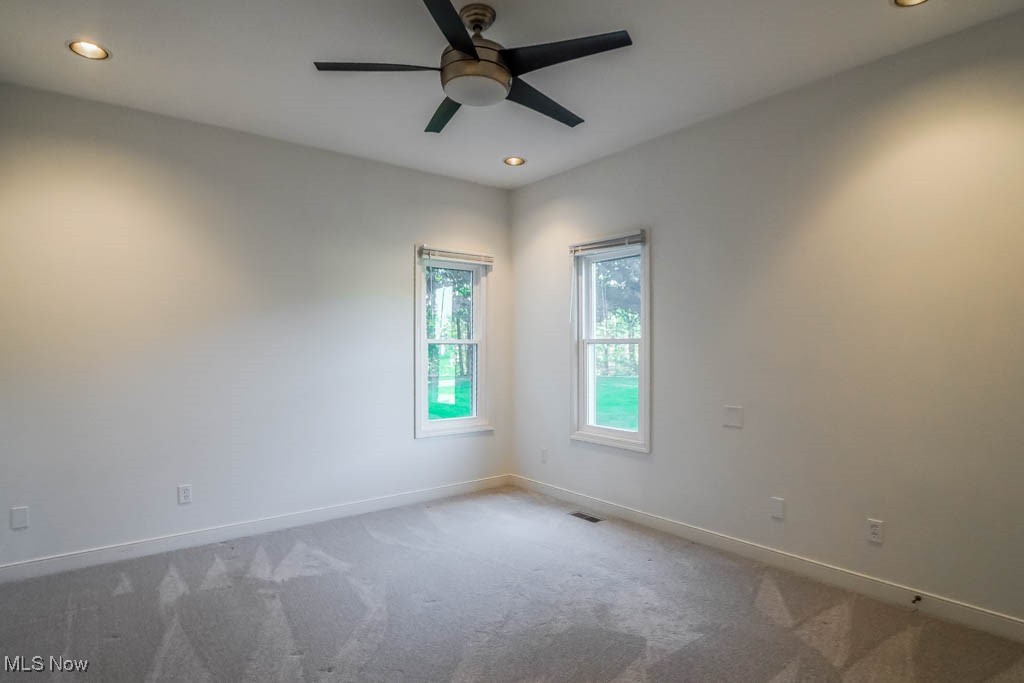 Bob-O-Link - Residential