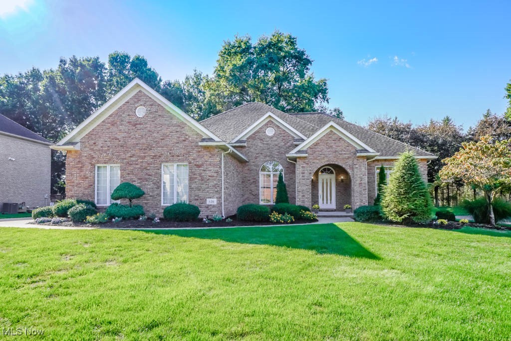 Bob-O-Link - Residential