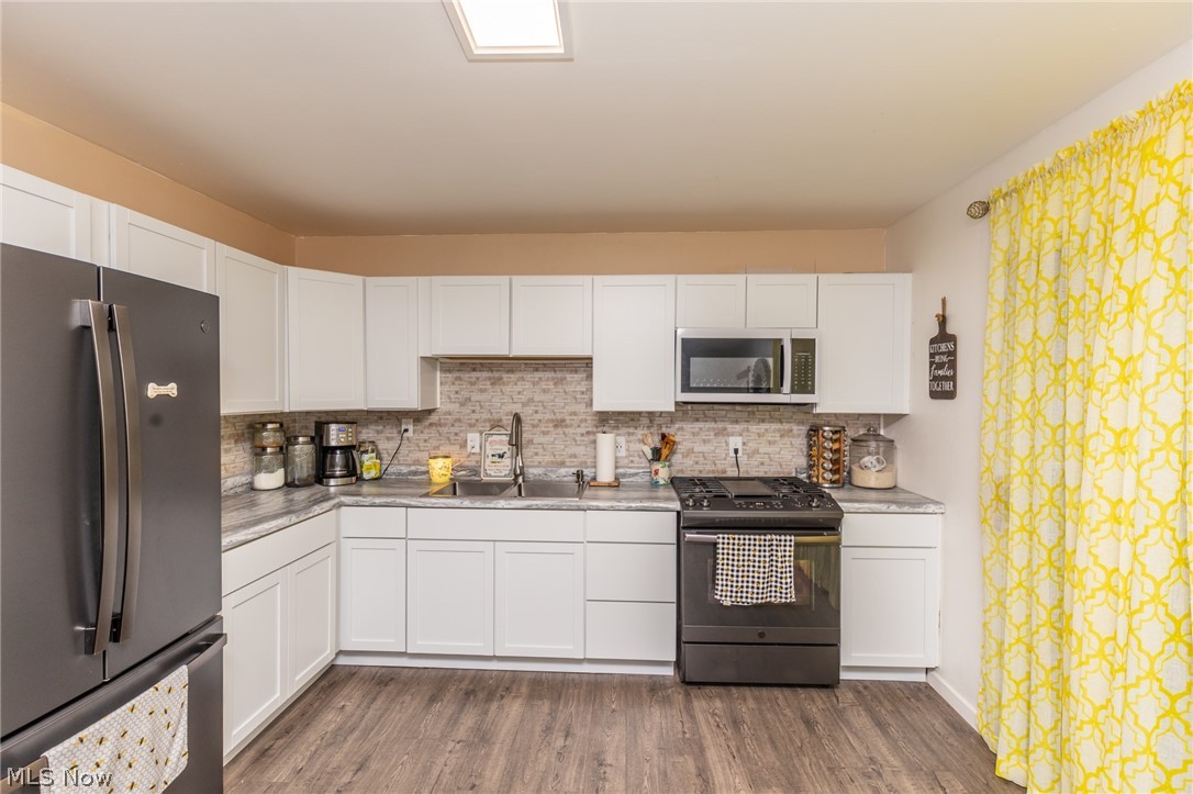 Pole & Reeves City Acres Add - Residential