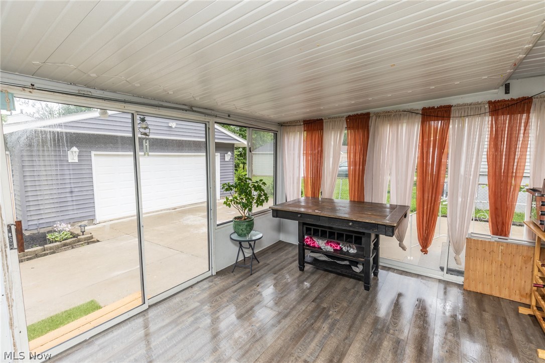 Pole & Reeves City Acres Add - Residential