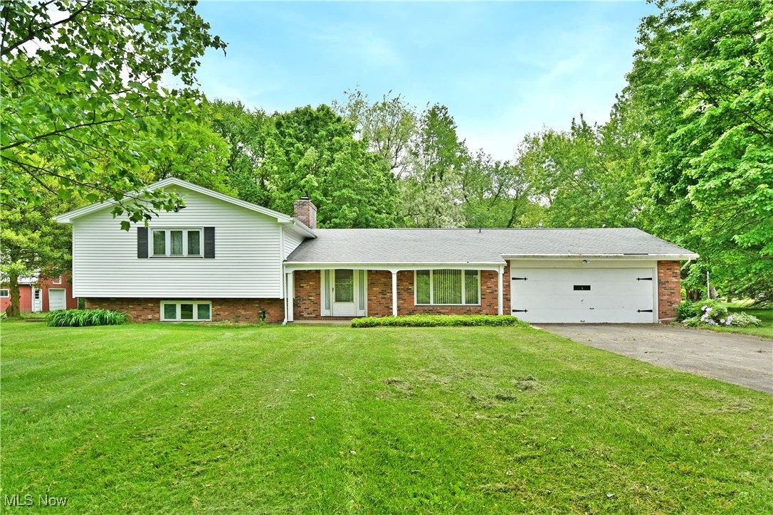 3763 E River Road, Newton Falls, Ohio image 1