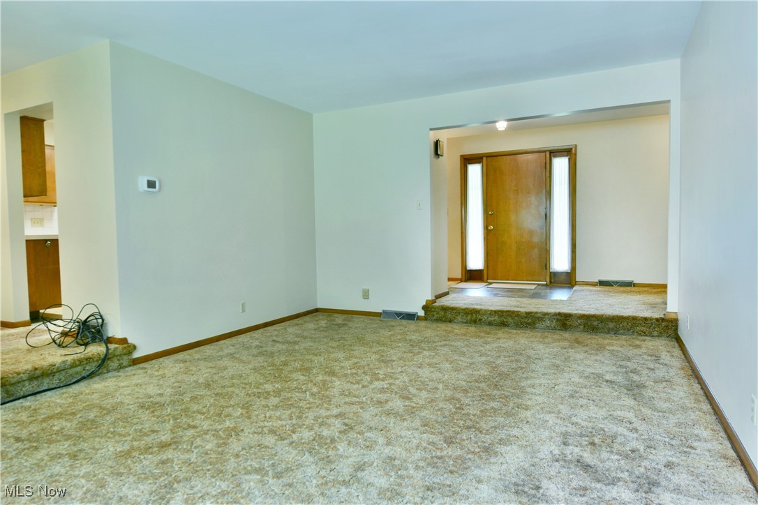 3763 E River Road, Newton Falls, Ohio image 8