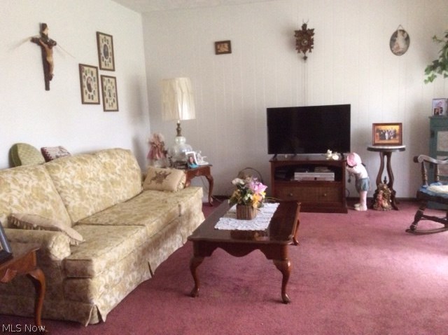 Holly Hills - Residential