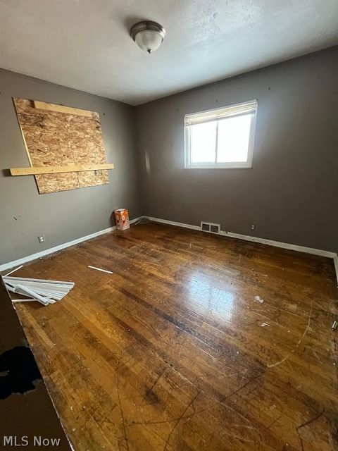 Tiny photo for 4680 Beechgrove Avenue, Cleveland, OH 44125 (MLS # 5187680)