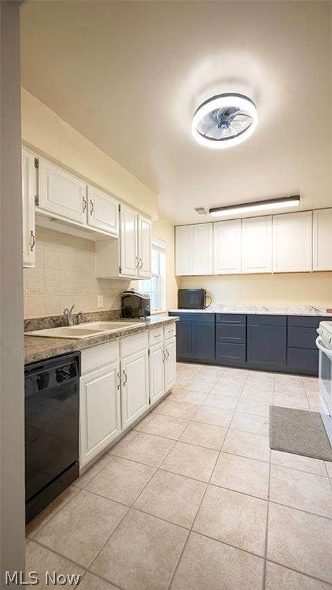 Tiny photo for 369 Quarry Lane #A, Warren, OH 44483 (MLS # 5202355)