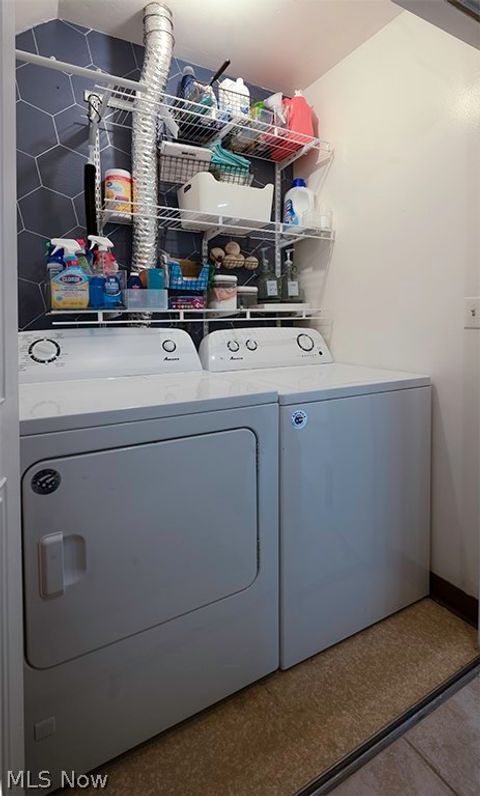 Tiny photo for 369 Quarry Lane #A, Warren, OH 44483 (MLS # 5202355)