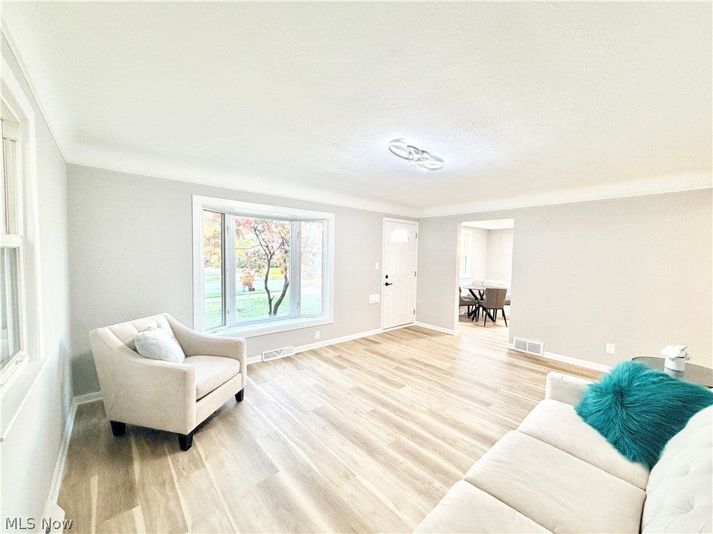 8409 Wainstead Drive