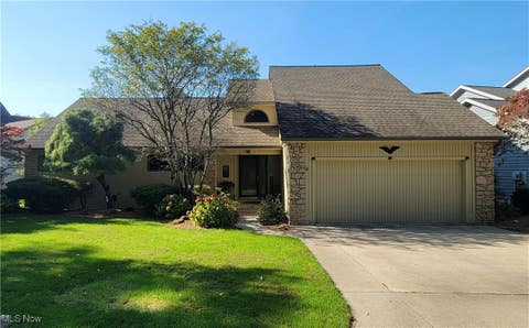 Photo for 310 N Crest Drive