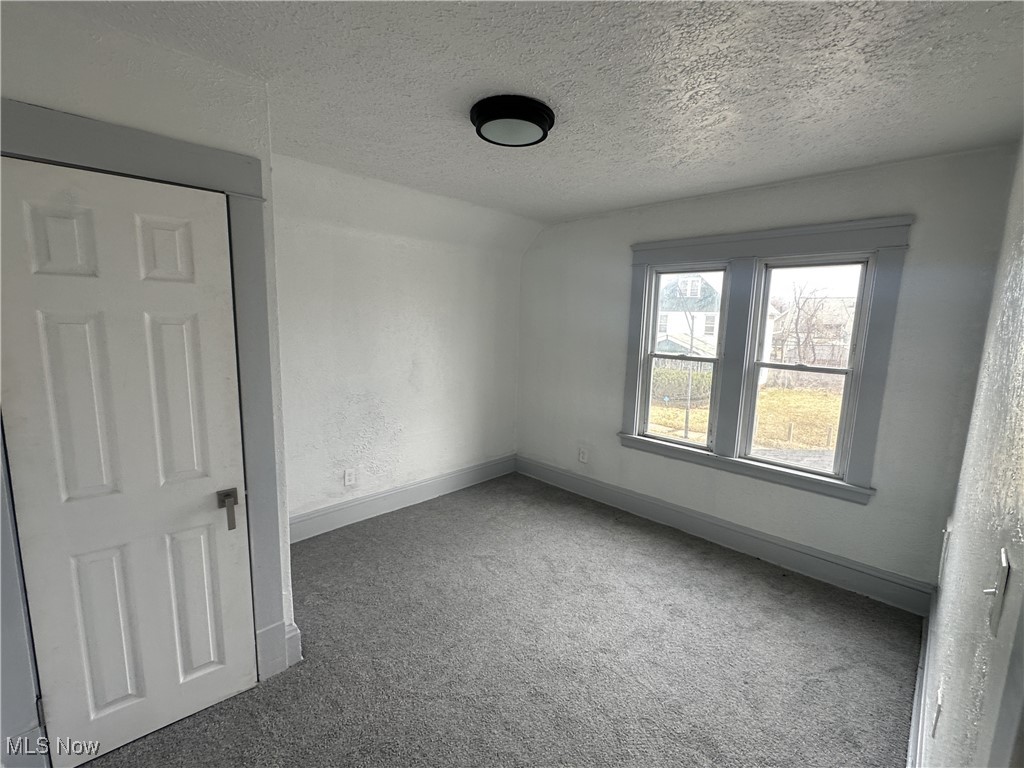 East Cleveland, Ohio 44112, United States, 3 Bedrooms Bedrooms, ,1 BathroomBathrooms,Residential,Pending,99835