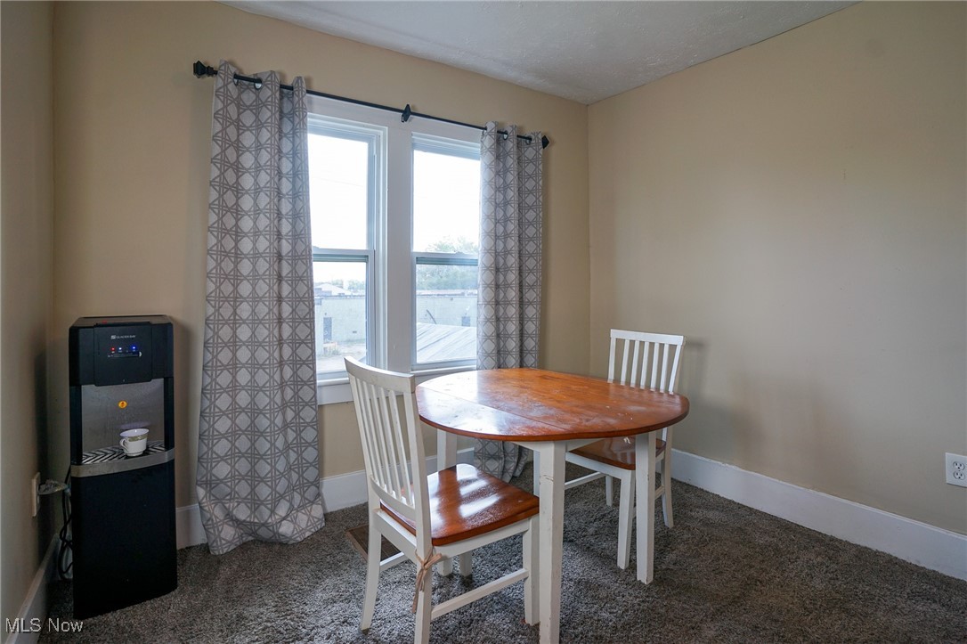 1274 E Tallmadge Avenue, Akron, Ohio image 14